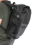 MORRAL NEGRO+GRIS TIPO DRY BAG 26 LT.
