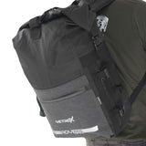 MORRAL NEGRO+GRIS TIPO DRY BAG 26 LT.