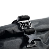 MORRAL NEGRO+AZUL TIPO DRY BAG 26 LT.